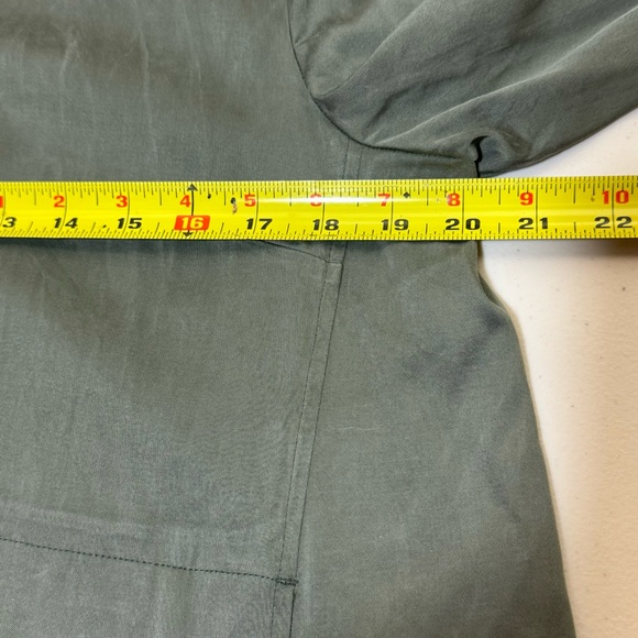 Soft Surroundings Womens Blouse Shacket Size M Roll Tab Green Pockets Casual - Picture 10 of 12